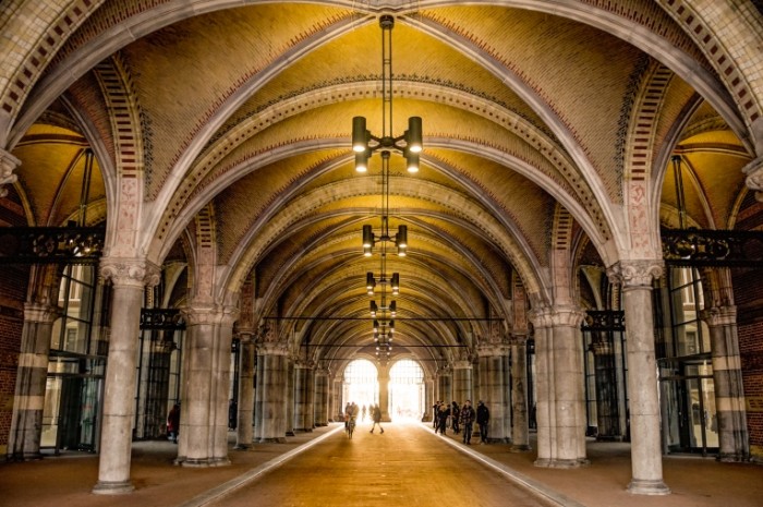 Museum tunnel free liense CC0 700x465 Арка   Arch