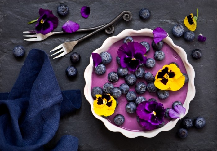 chernichnaya panna kotta 700x487 Черничный торт   Blueberry cake