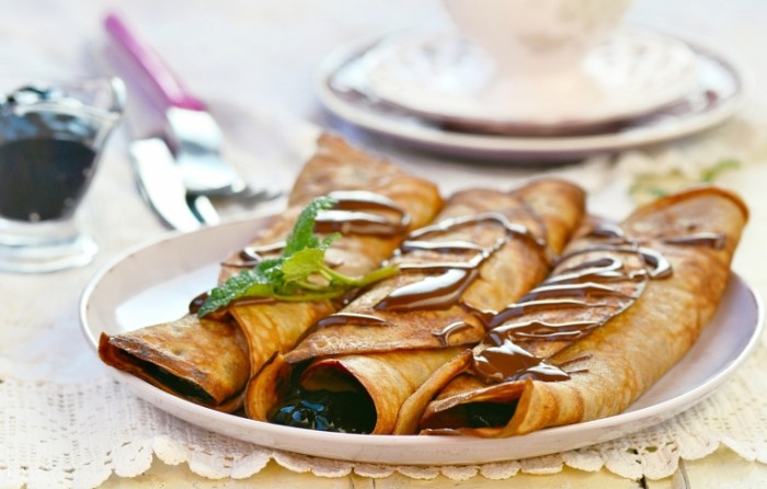 blinchiki shokolad myata 700x446 Блинчики   Pancakes