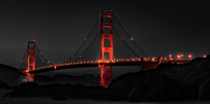 Most nochyu Bridge at night 700x349 Мост ночью   Bridge at night