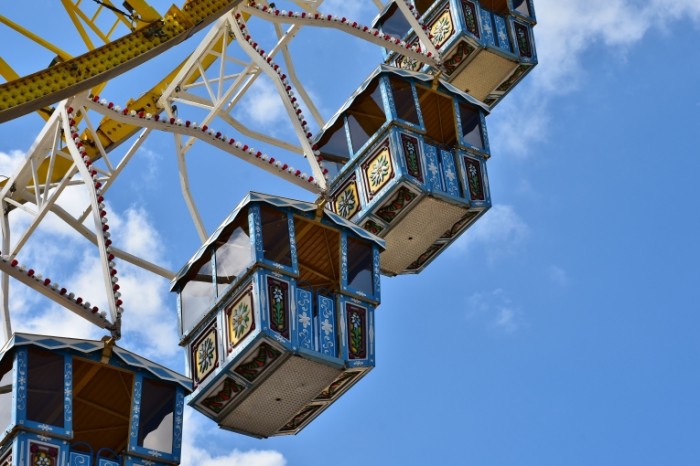 CHertovo koleso Ferris wheel 700x466 Чертово колесо   Ferris wheel