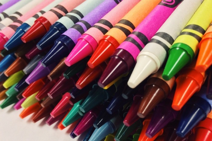 Melki Crayons 700x465 Мелки   Crayons