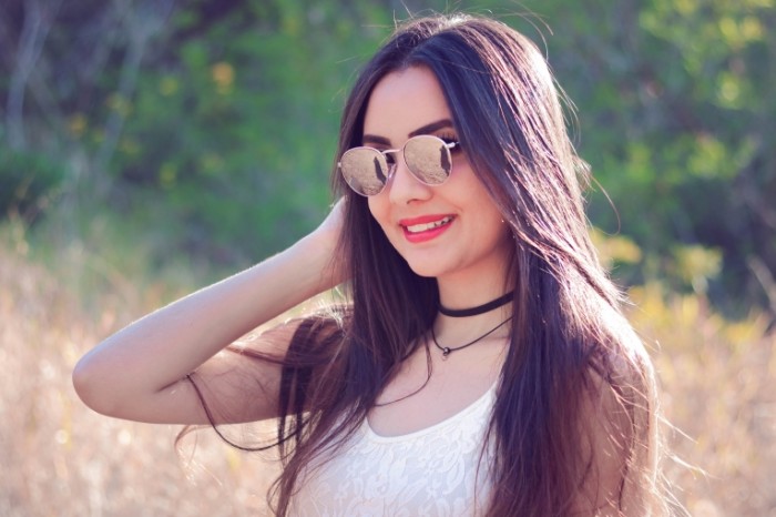 nature 2859273 700x466 Девушка в очках   Girl in glasses