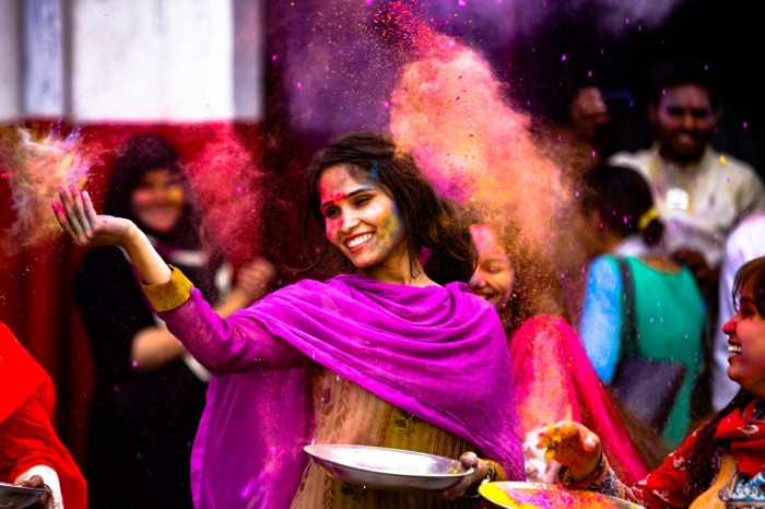 Prazdnik Holi Indiya Holiday Holi India 5052  3368 700x466 Праздник Холи, Индия   Holiday Holi, India