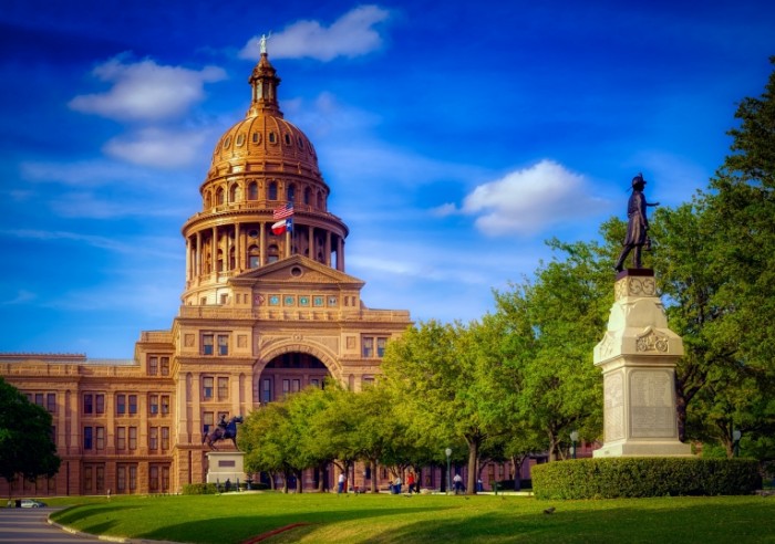 Gosudarstvennyiy kapitoliy tehasa Texas State Capitol 4000  2816 700x492 Государственный капитолий техаса   Texas State Capitol